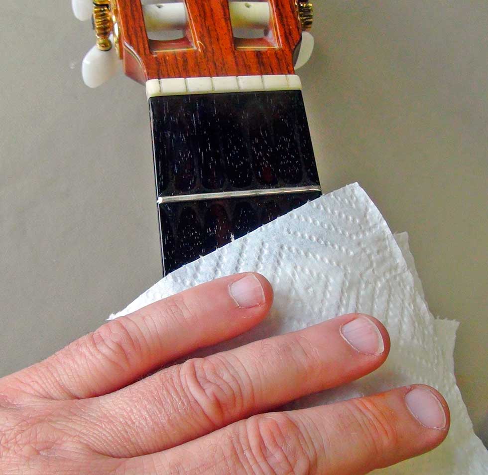 Remove Excess Lemon Oil from the Guitar Fingerboard